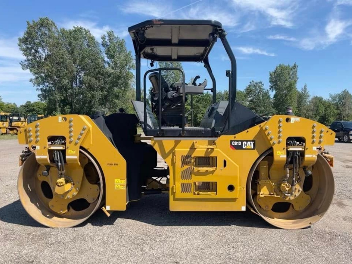 Used CAT CB13 Road Roller for Sale