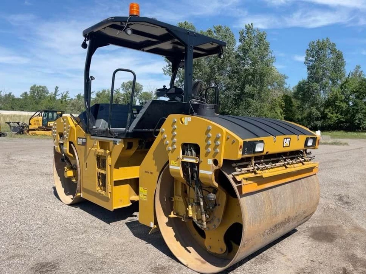 Used CAT CB13 Road Roller for Sale - 图片 2