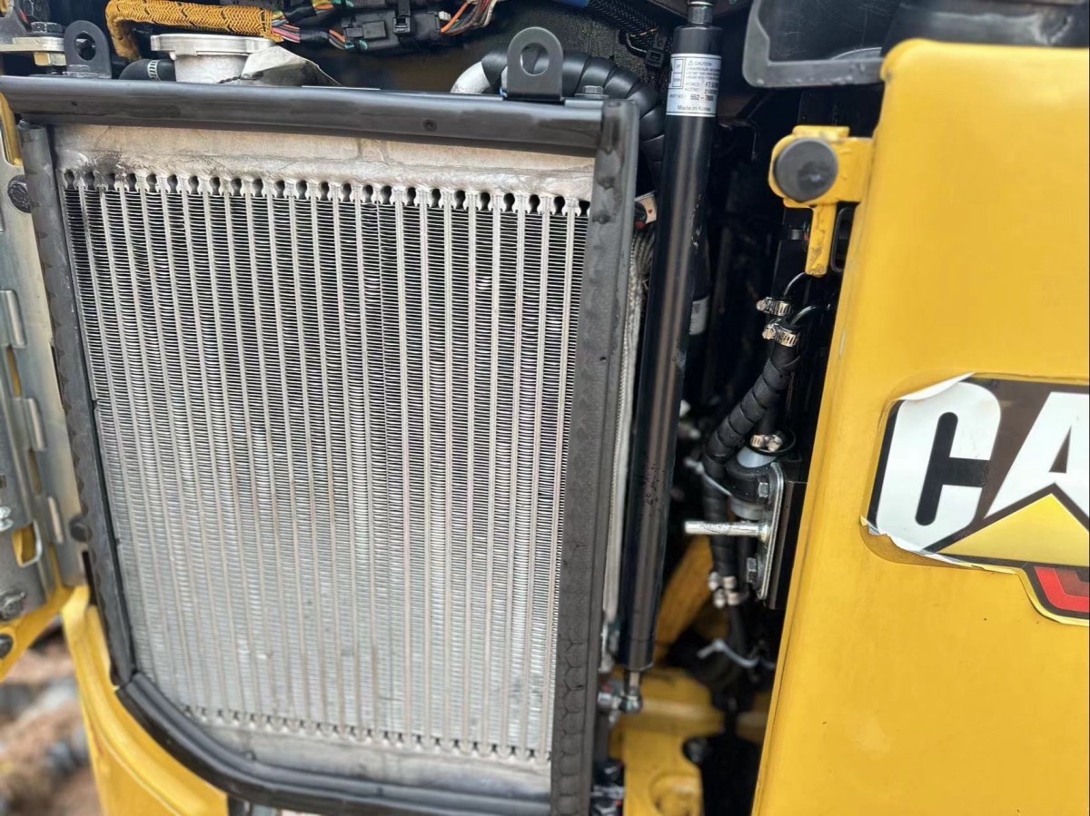Used CAT 301.7 Crawler Excavator for Sale - 图片 5