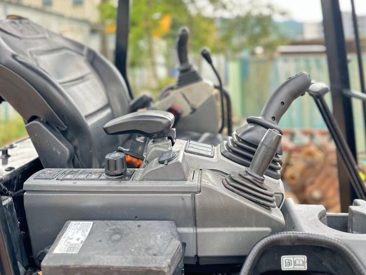 Used CAT 301.7 Crawler Excavator for Sale - 图片 6