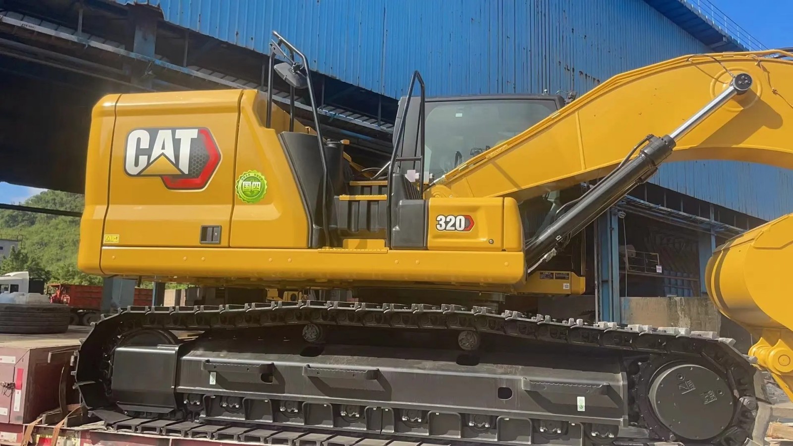New CAT 320 Crawler Excavator for Sale
