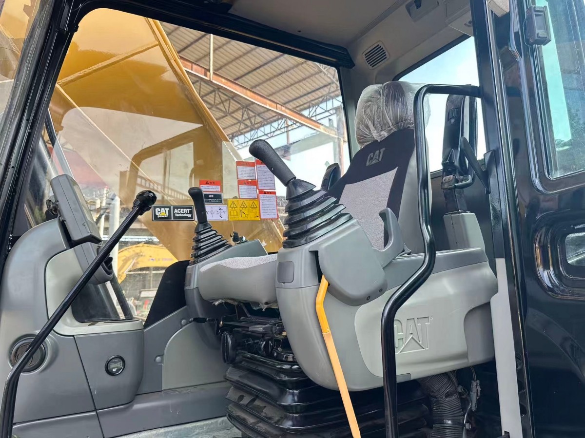 Used CAT 320D2 Crawler Excavator for Sale - 图片 6
