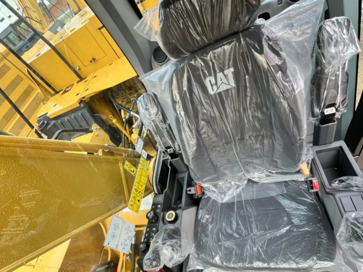 New Caterpillar 320GC Crawler Excavator for Sale - 图片 5