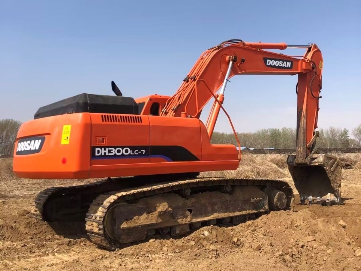 Used DOOSAN DH300LC-7 Crawler Excavator for Sale - 图片 2