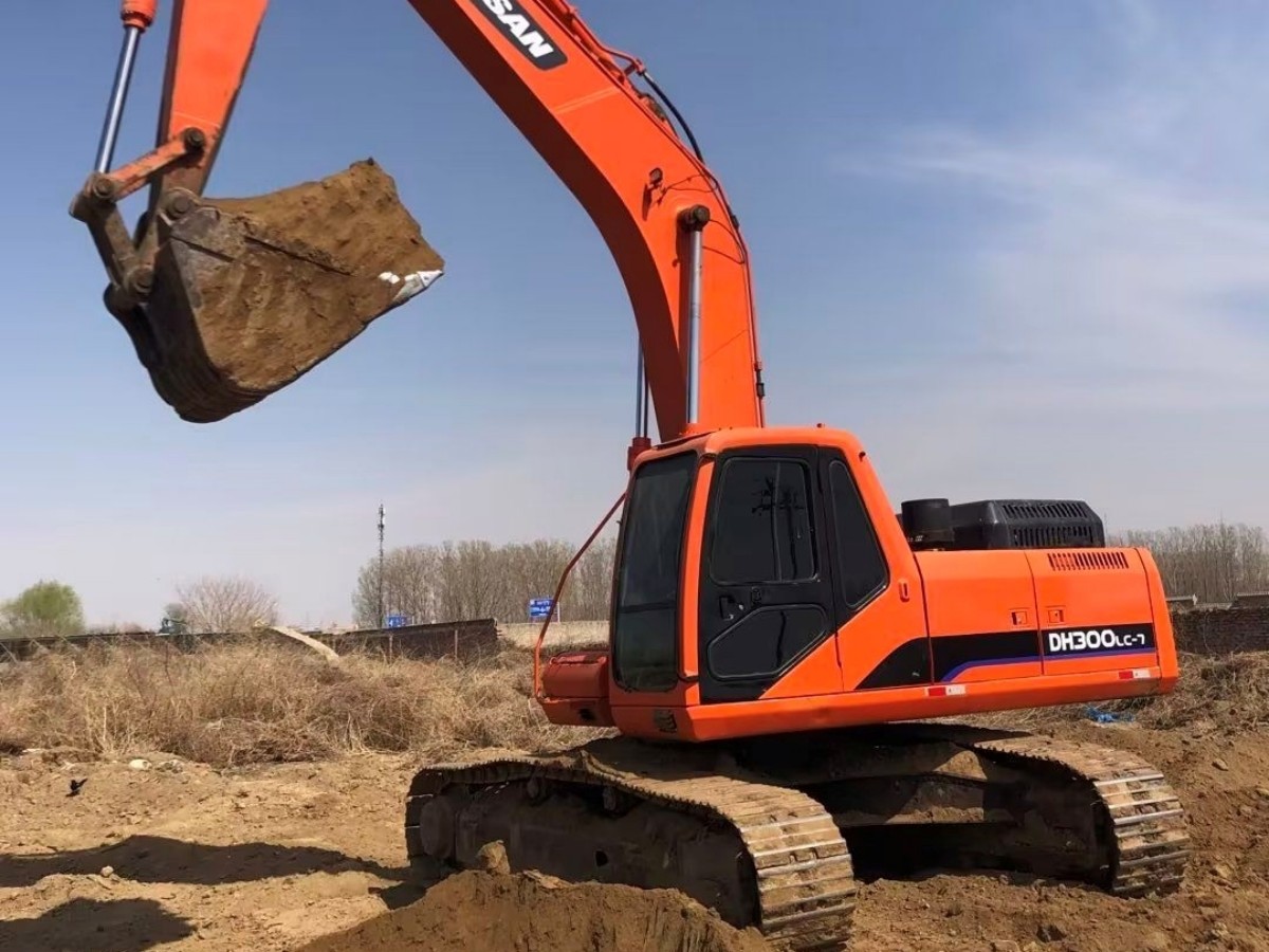Used DOOSAN DH300LC-7 Crawler Excavator for Sale - 图片 7