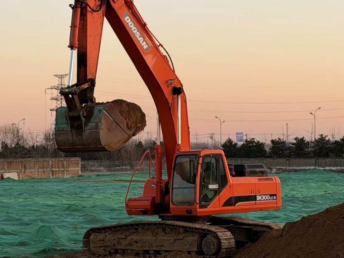 Used DOOSAN DH300LC-9 Crawler Excavator for Sale - 图片 13