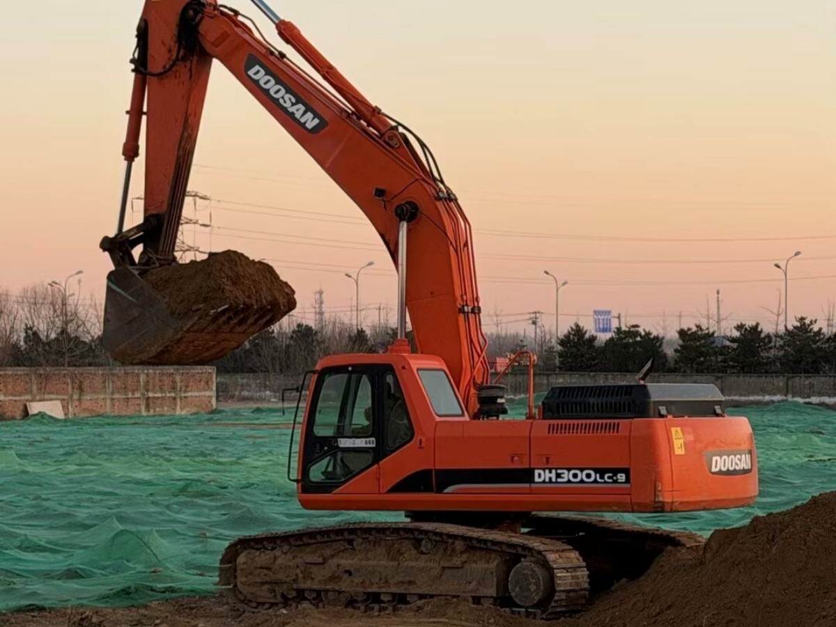 Used DOOSAN DH300LC-9 Crawler Excavator for Sale - 图片 16
