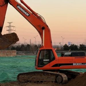 Used DOOSAN DH300LC-9 Crawler Excavator for Sale