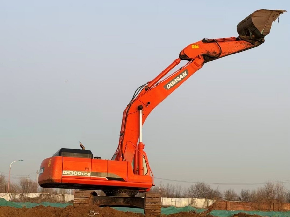 Used DOOSAN DH300LC-9 Crawler Excavator for Sale - 图片 9