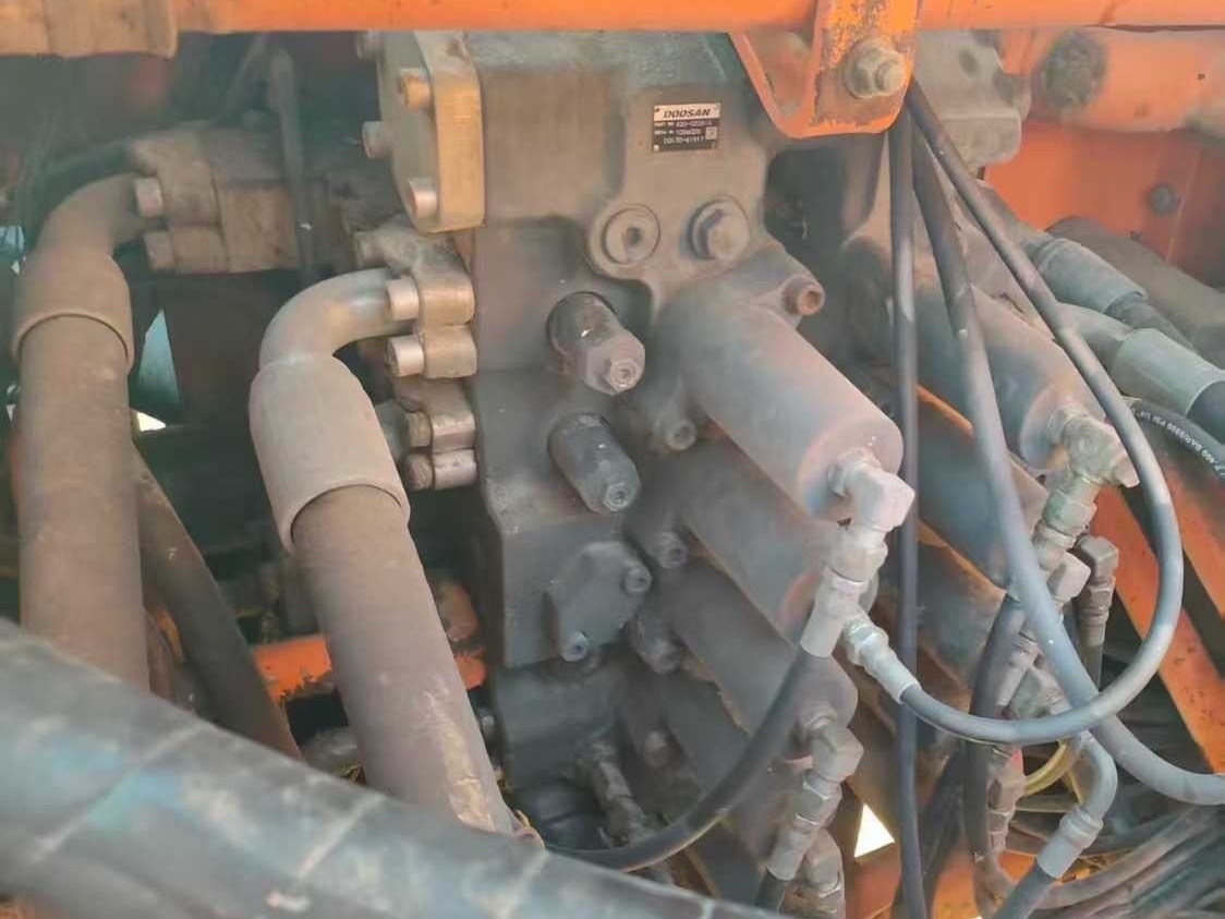 Used DOOSAN DH420LC-9 Crawler Excavator for Sale - 图片 8