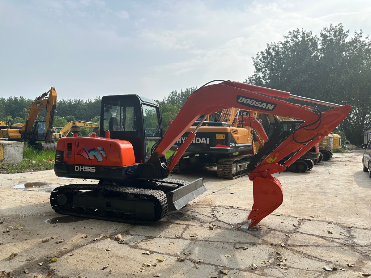 Used DOOSAN DH55 Crawler Excavator for Sale - 图片 7