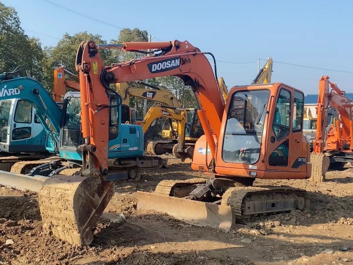 Used DOOSAN DH70-7 Crawler Excavator for Sale - 图片 7