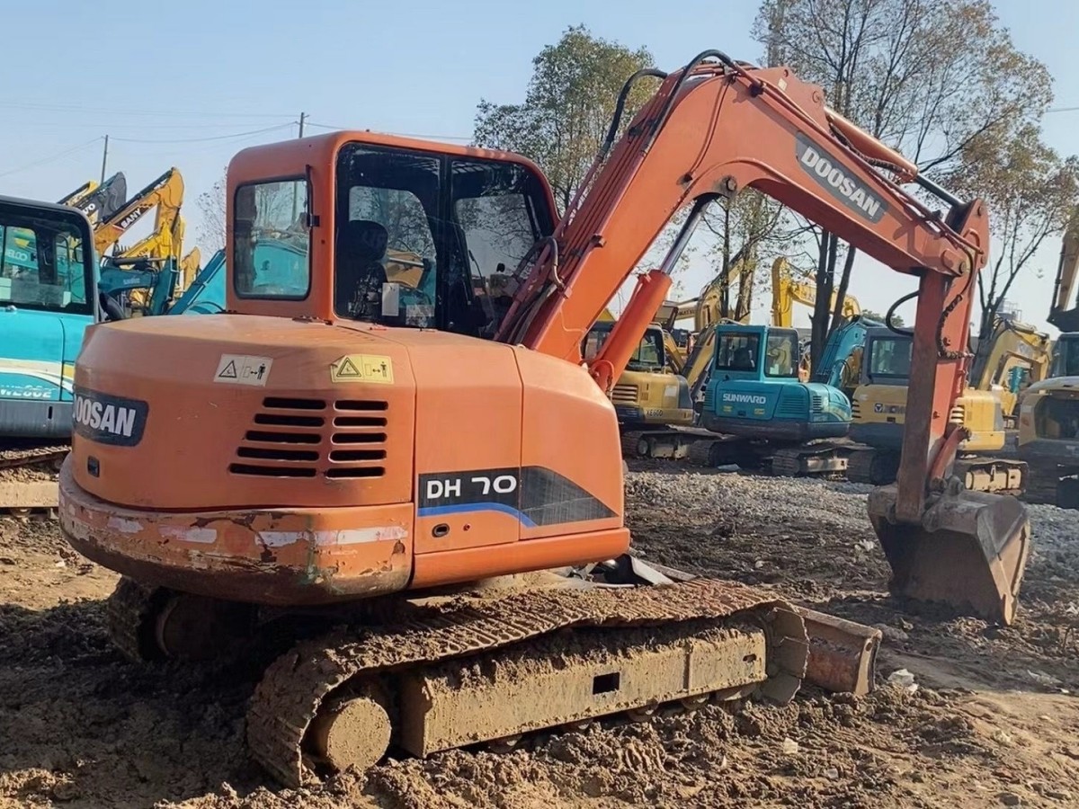 Used DOOSAN DH150LC-7 Crawler Excavator for Sale