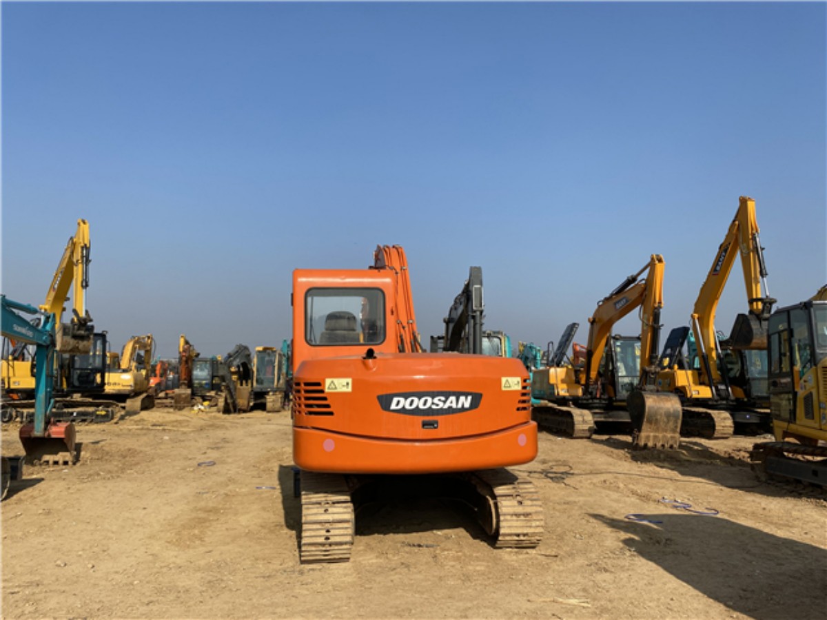Used DOOSAN DH80 Crawler Excavator for Sale - 图片 7