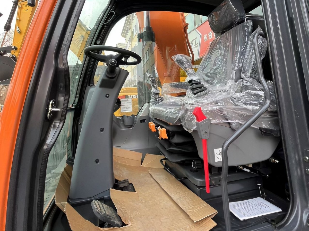 New DEVELON DX125W Wheel Excavator for Sale - 图片 3