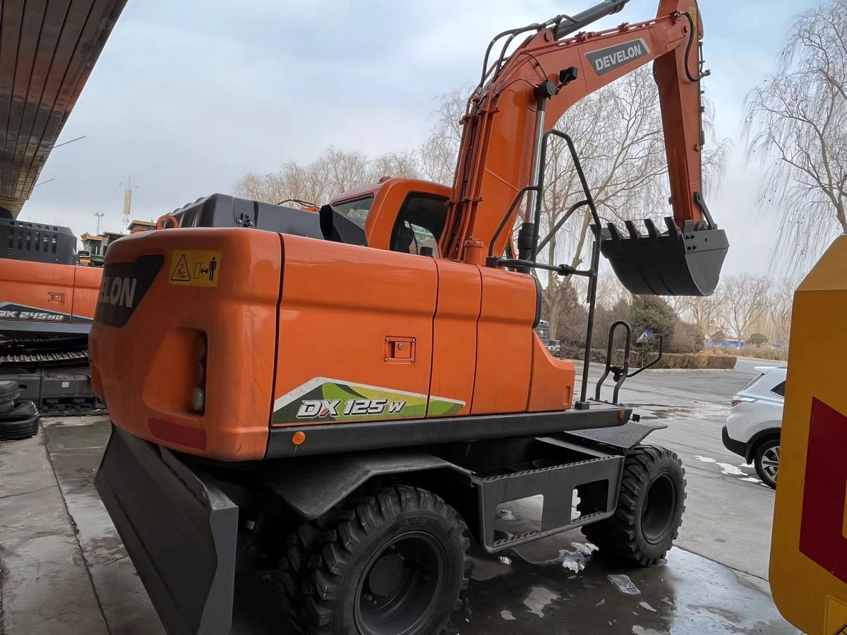 New DEVELON DX125W Wheel Excavator for Sale - 图片 6