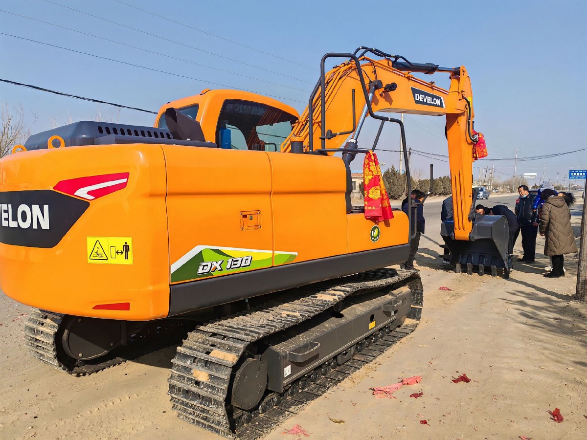 New Develon DX130 Crawler Excavator for Sale - 图片 3