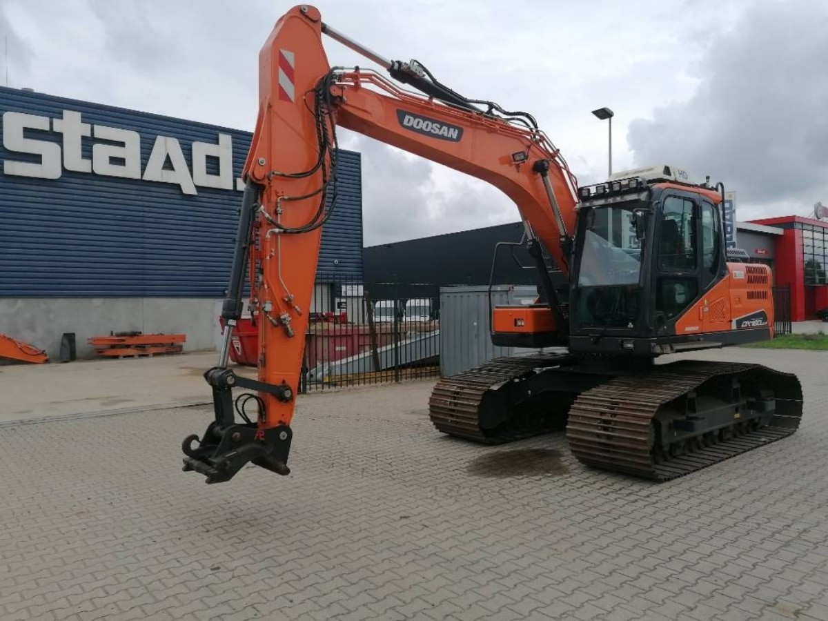 Used DOOSAN DX160LC Crawler Excavator for Sale - 图片 3