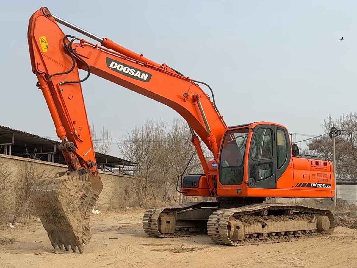 Used DOOSAN DX225LC Crawler Excavator for Sale - 图片 8
