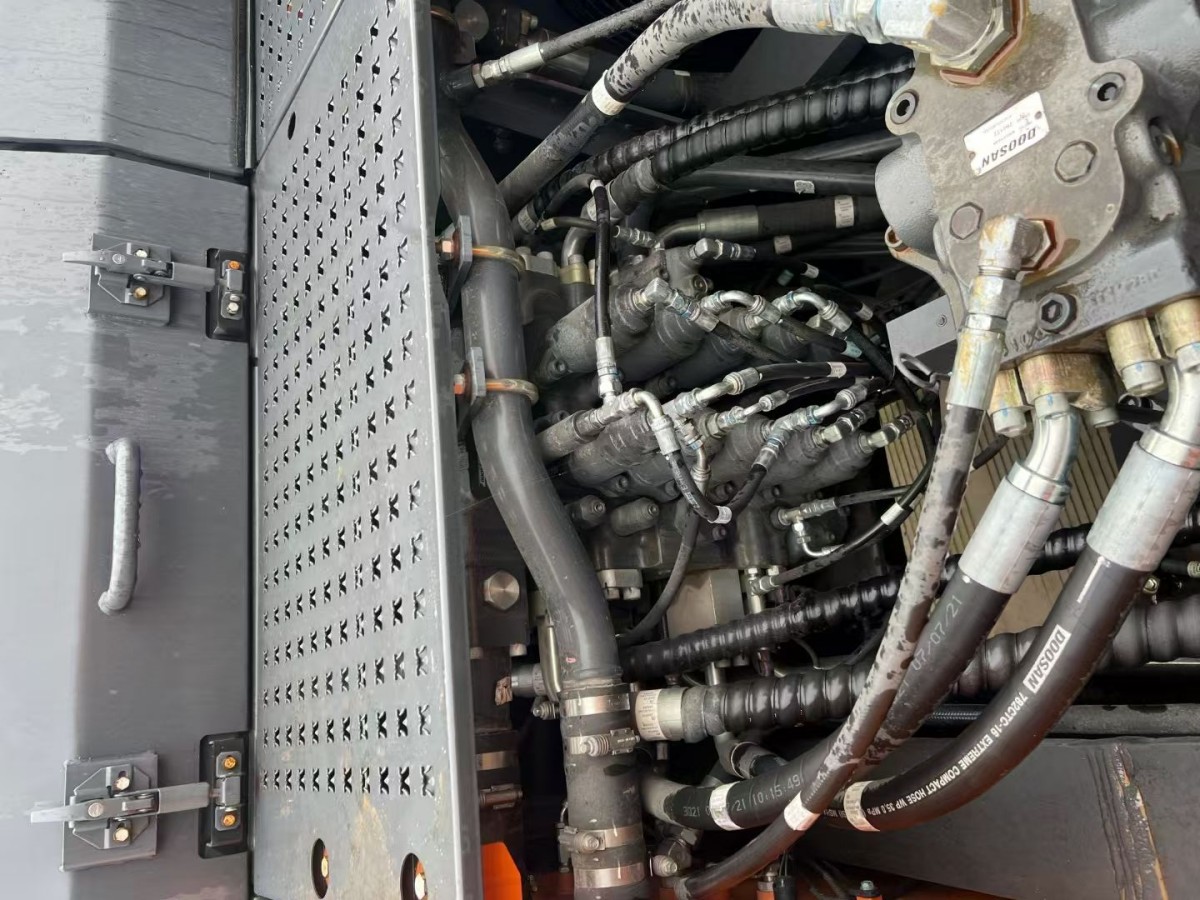 Used Doosan DX360LC-9C Crawler Excavator for Sale - 图片 7