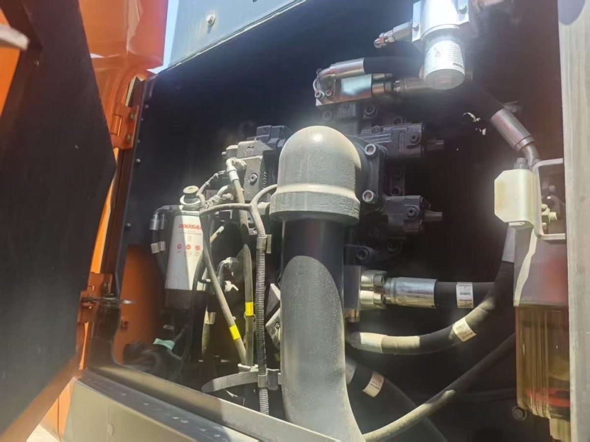 Used DOOSAN DX500-9C Crawler Excavator for Sale - 图片 8