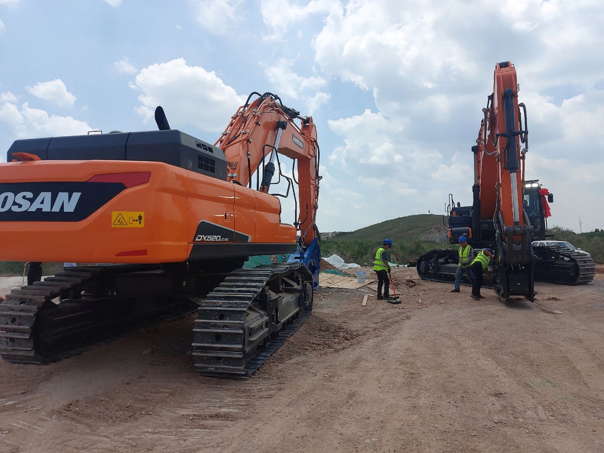 Used DOOSAN DX520LC-9C Crawler Excavator for Sale - 图片 4