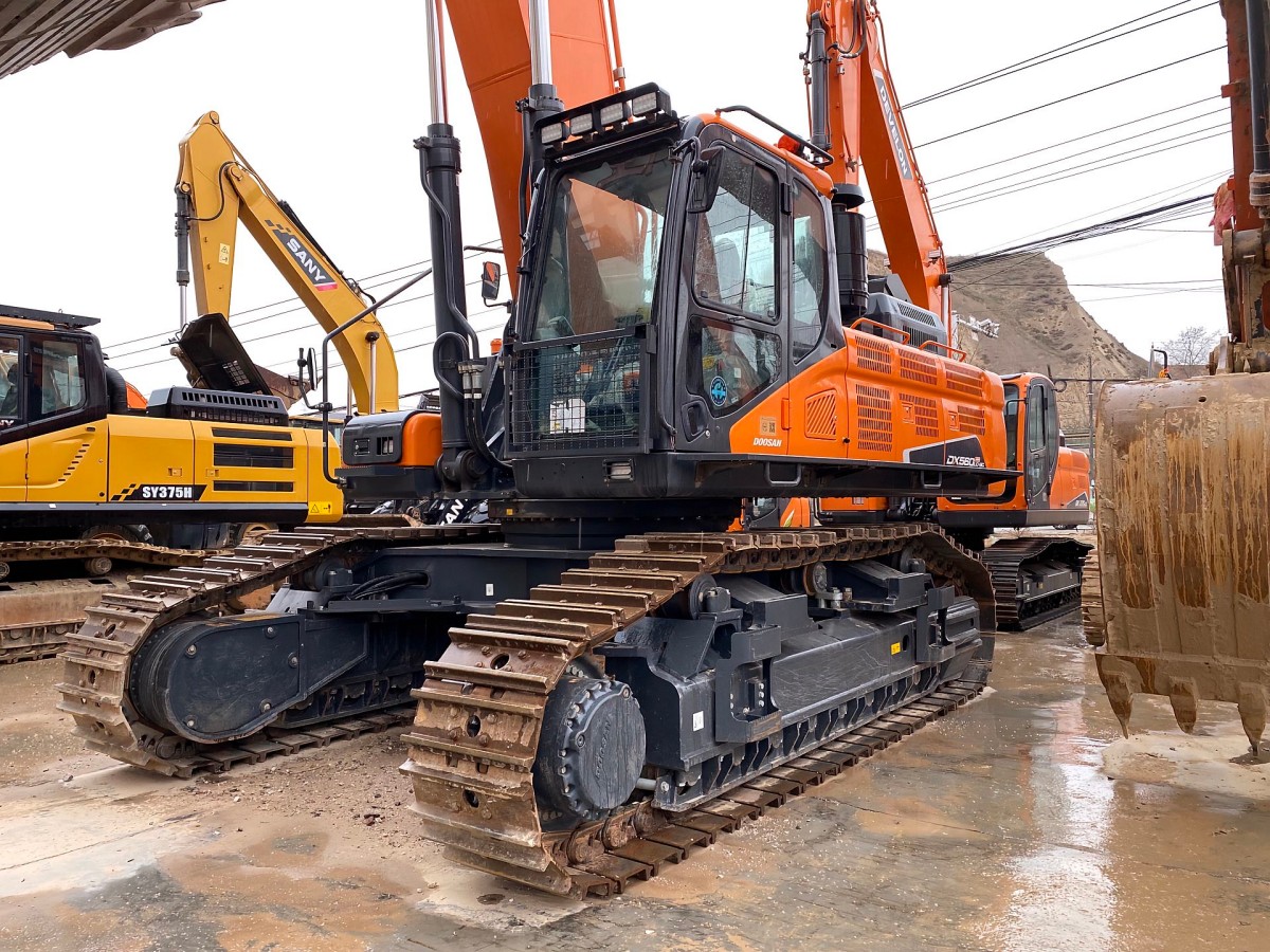 Used DOOSAN DX560LC-9C Crawler Excavator for Sale - 图片 3
