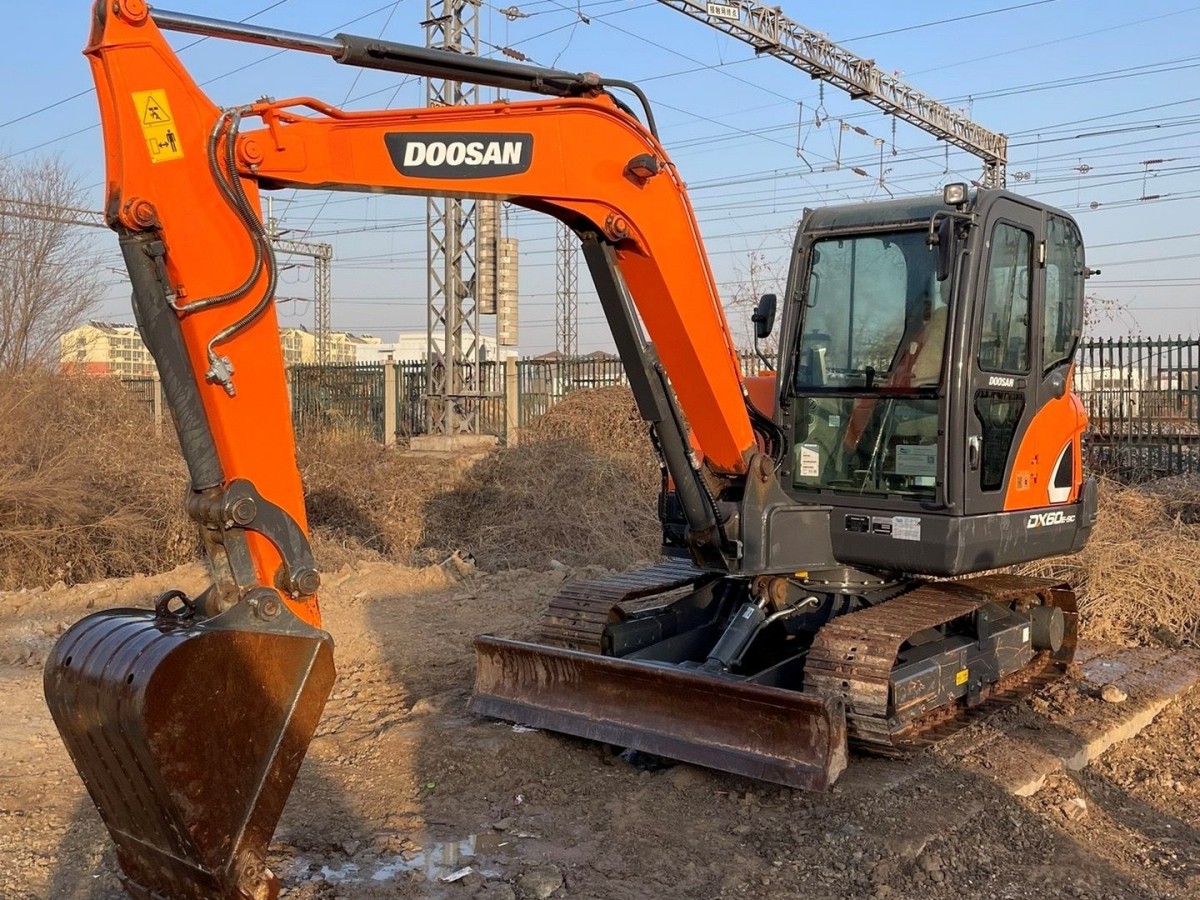 Used DOOSAN DX60E-9C Crawler Excavator for Sale - 图片 3