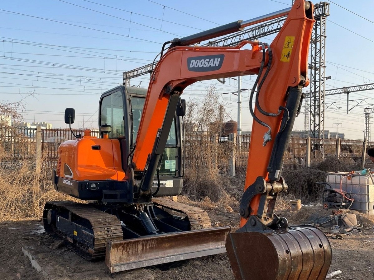 Used DOOSAN DX60E-9C Crawler Excavator for Sale - 图片 5
