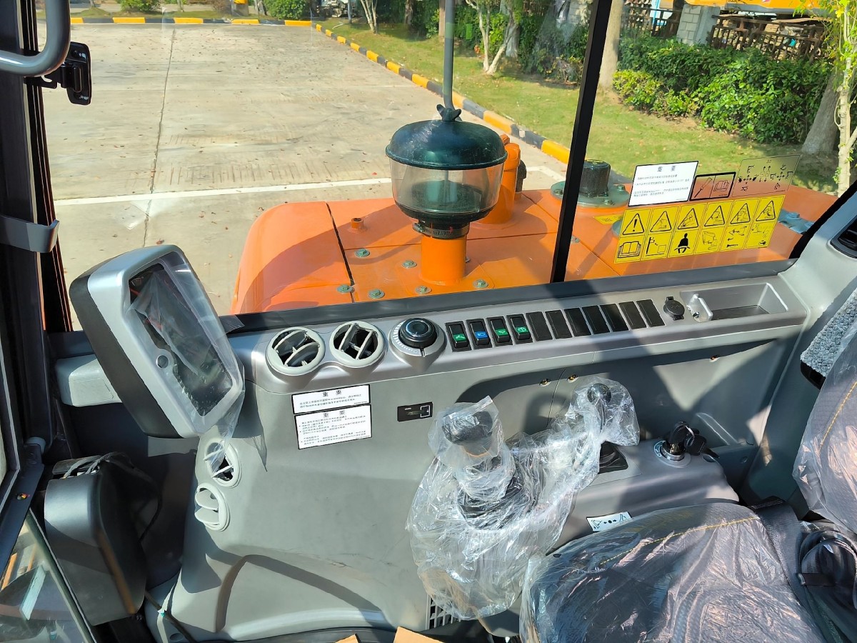 New Develon DX60E Crawler Excavator for Sale - 图片 10