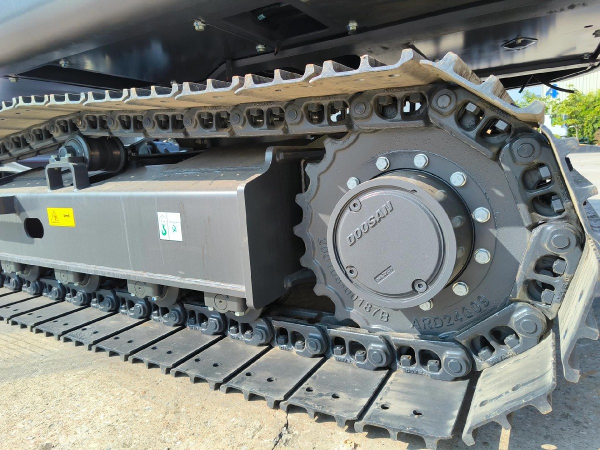 New Develon DX75 Crawler Excavator for Sale - 图片 6