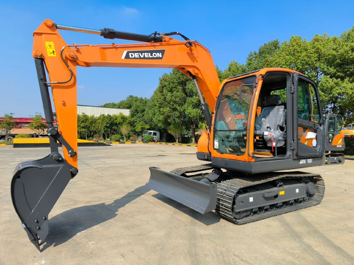 New Develon DX75 Crawler Excavator for Sale - 图片 2