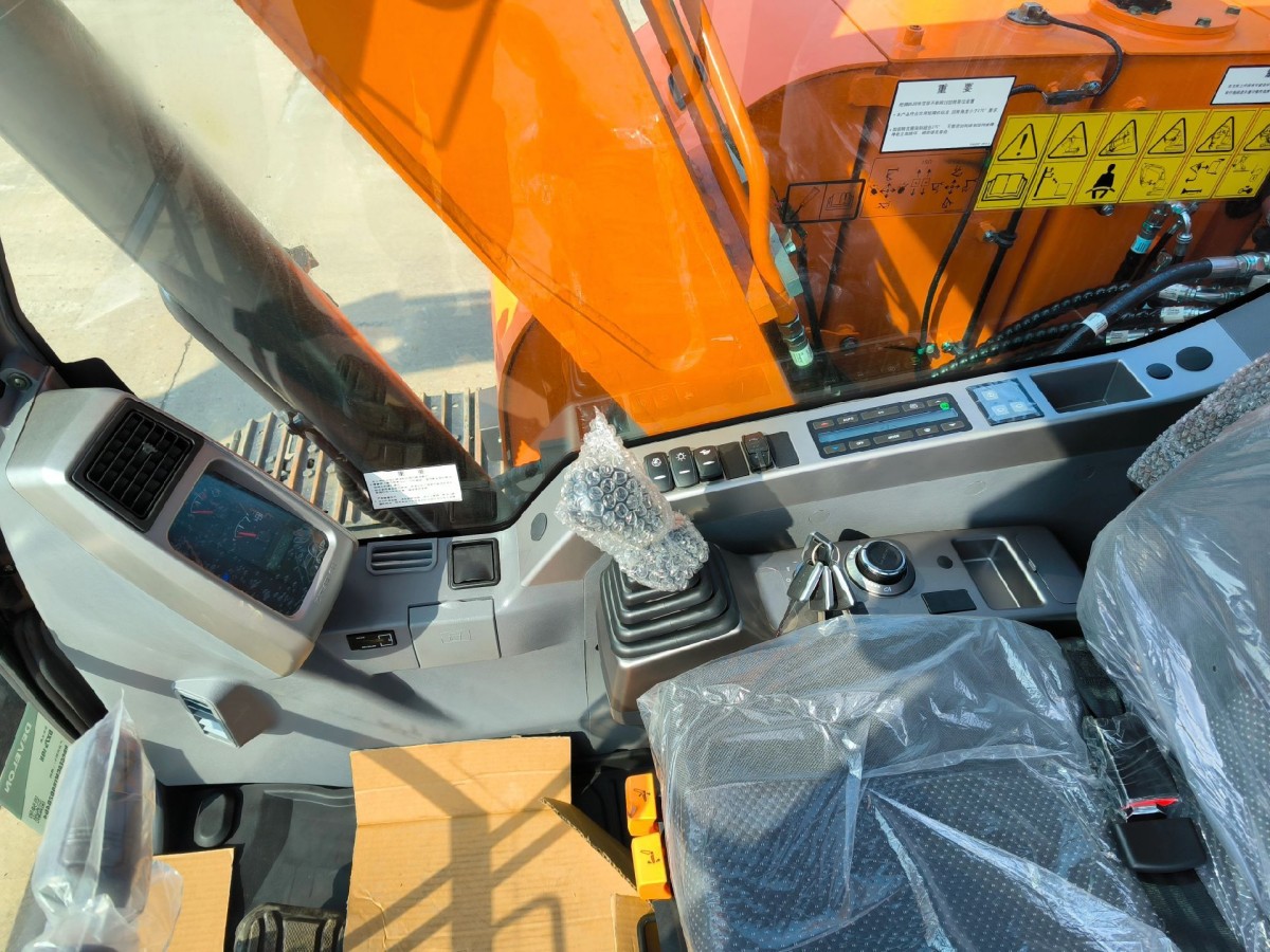 New Develon DX75 Crawler Excavator for Sale - 图片 7
