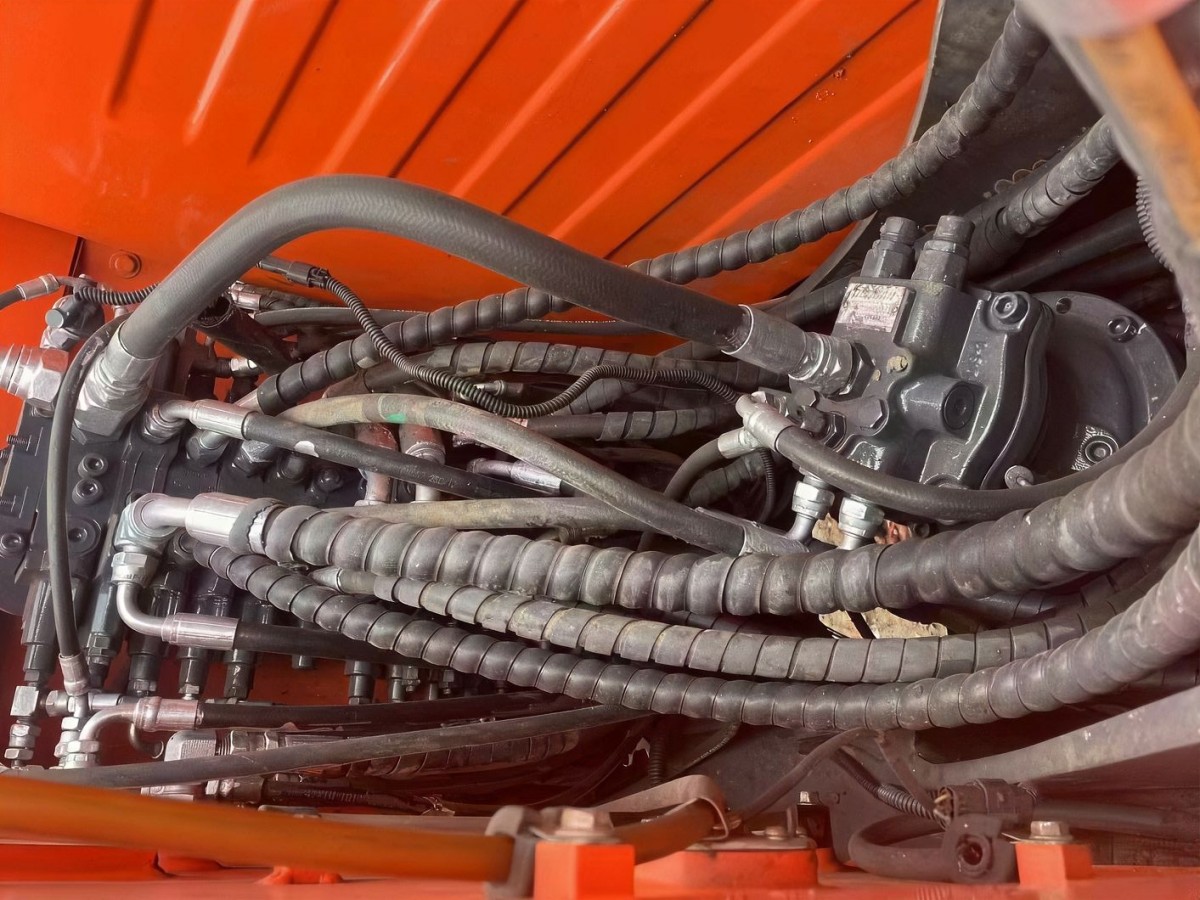 Used DOOSAN DX75 Crawler Excavator for Sale - 图片 6