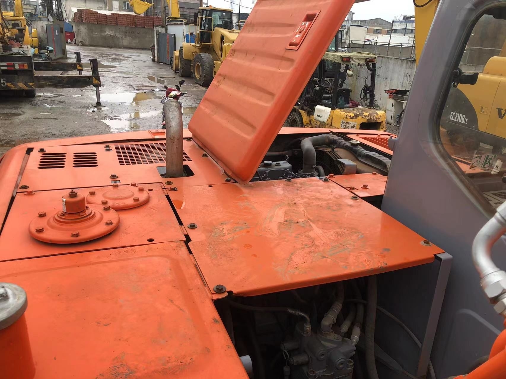 Used Hitachi EX100 Crawler Excavator for Sale - 图片 4