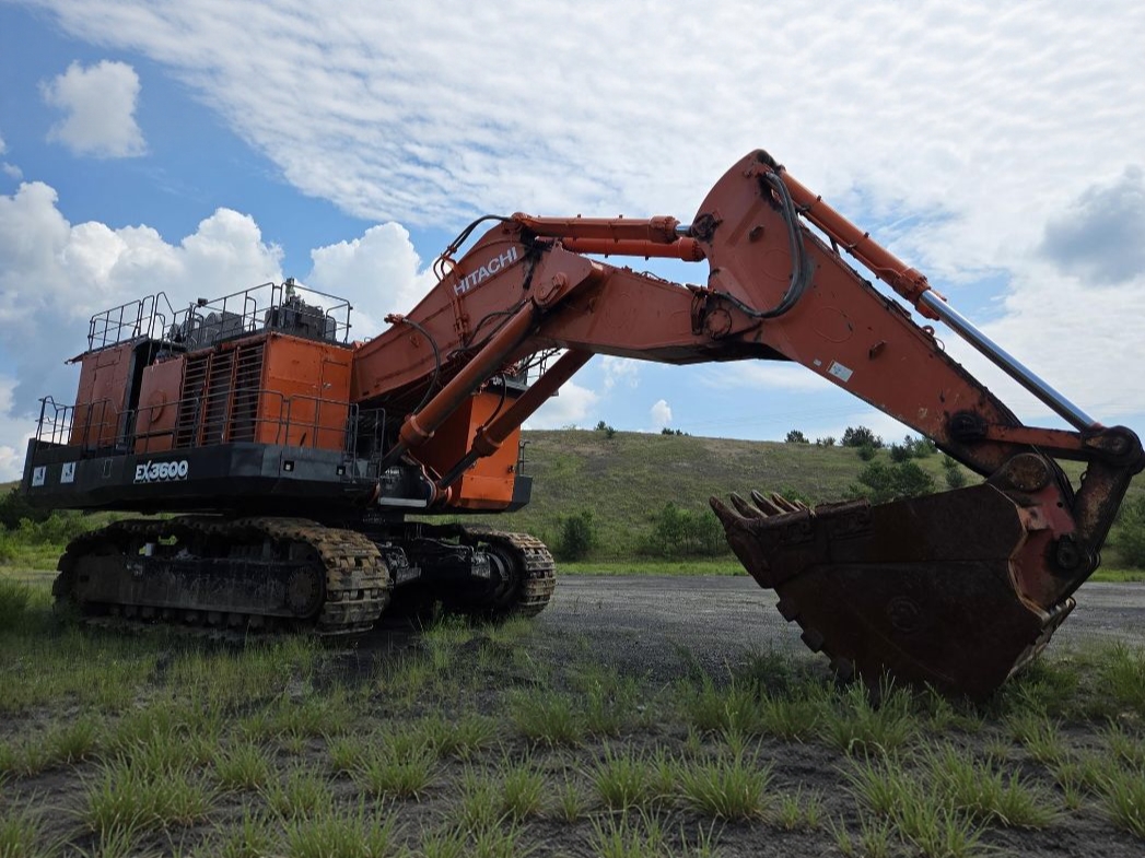 Used Hitachi EX3600-7 Crawler Excavator for Sale - 图片 8