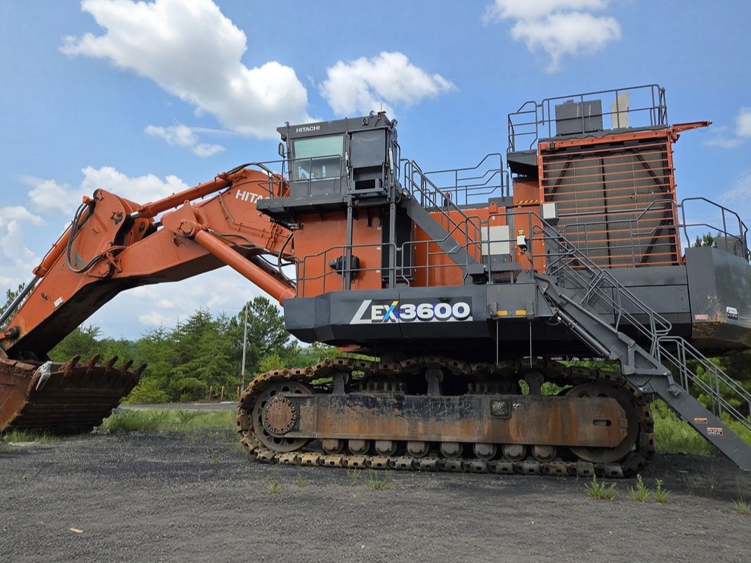 Used Hitachi EX3600-7 Crawler Excavator for Sale - 图片 9