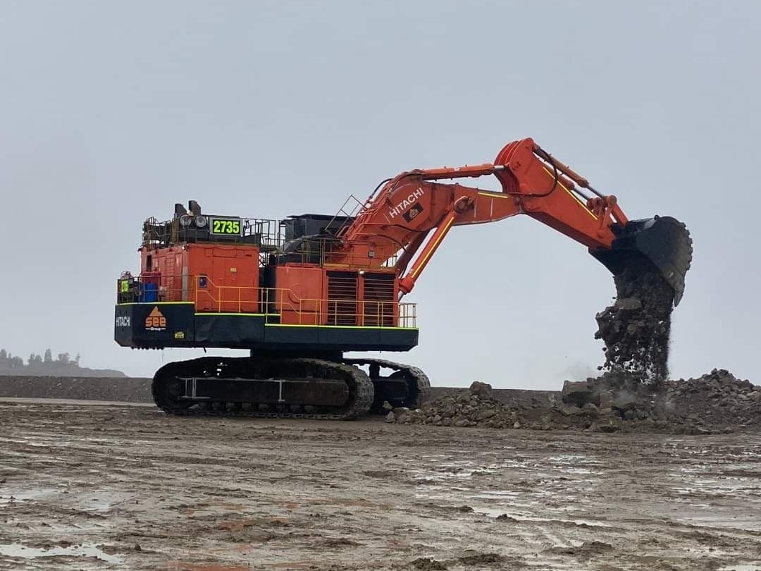 Used Hitachi EX8000-7 Crawler Excavator for Sale