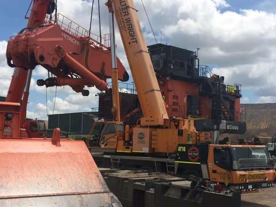 Used Hitachi EX8000-7 Crawler Excavator for Sale - 图片 7
