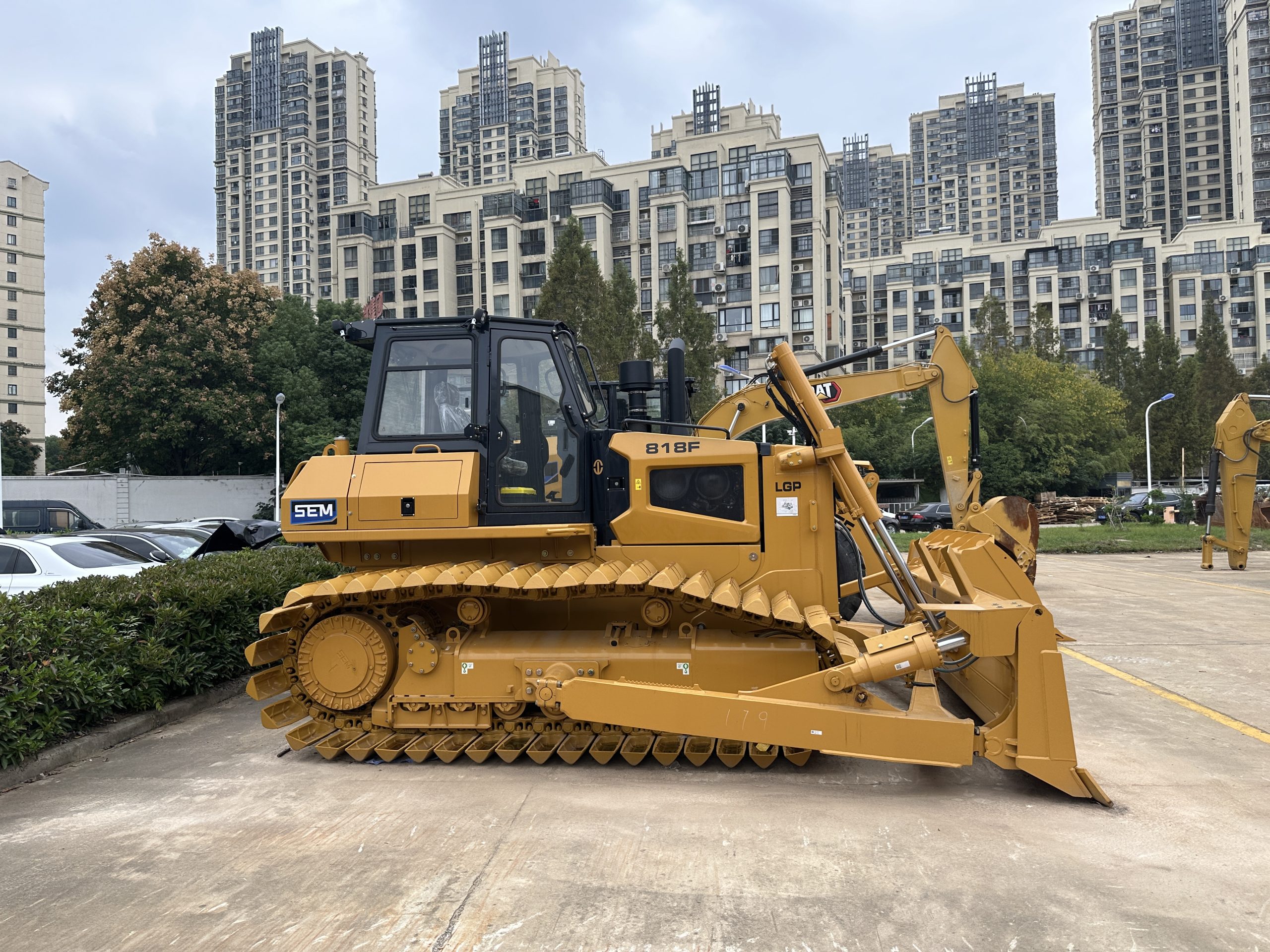 Used SEM 818F Bulldozer for Sale - 图片 2