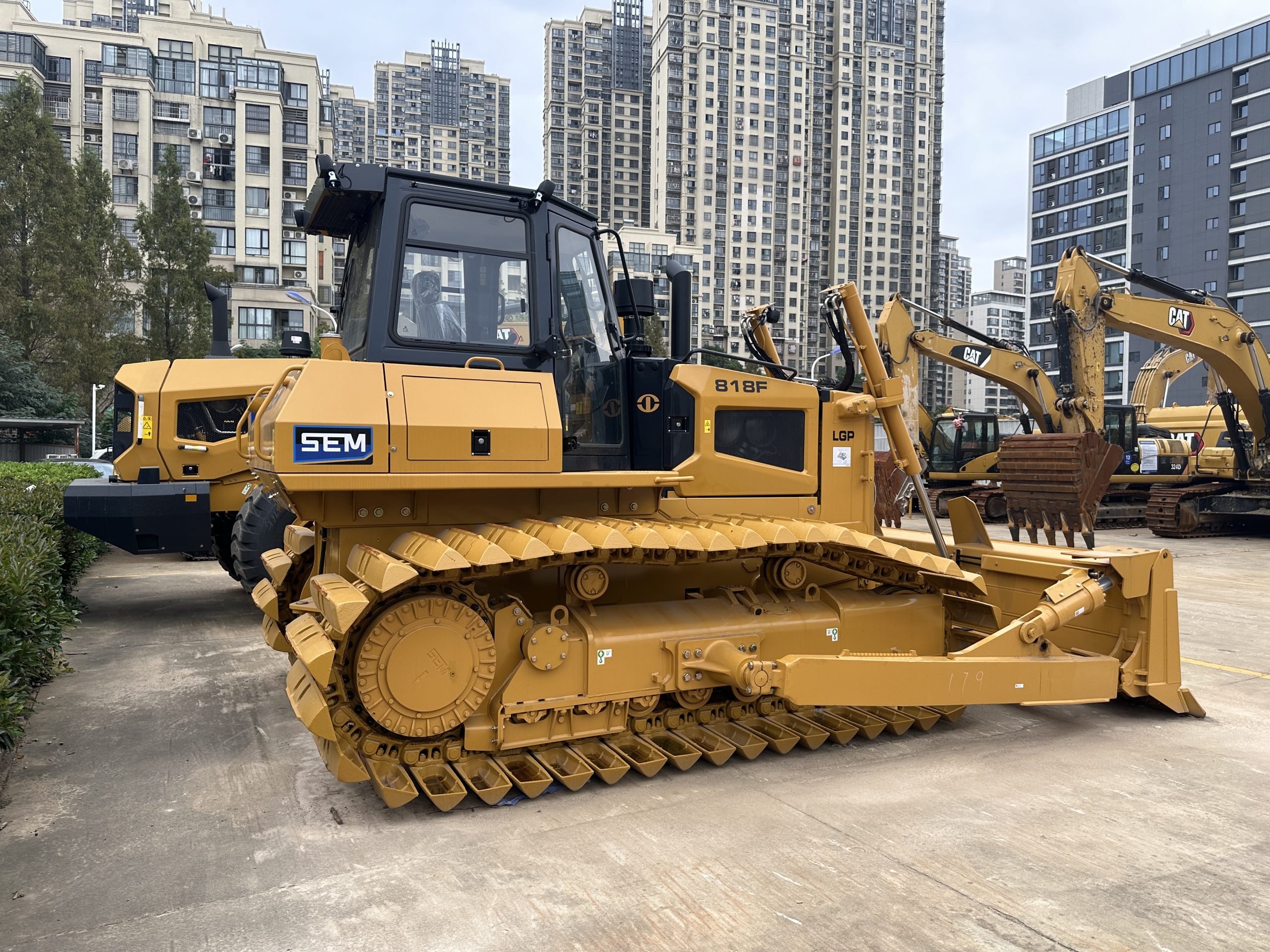 Used SEM 818F Bulldozer for Sale - 图片 3