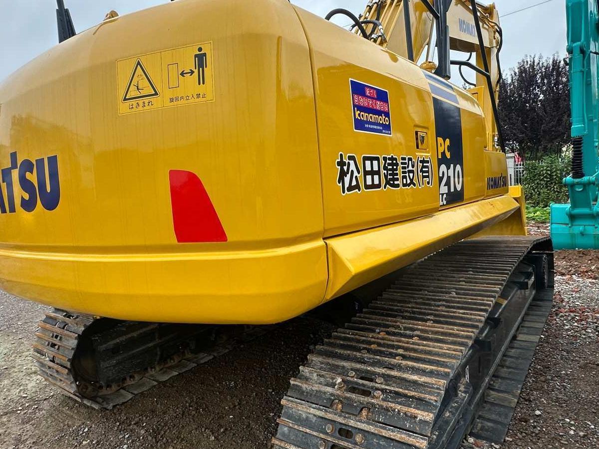 Used Komatsu PC210-7 Crawler Excavator for Sale
