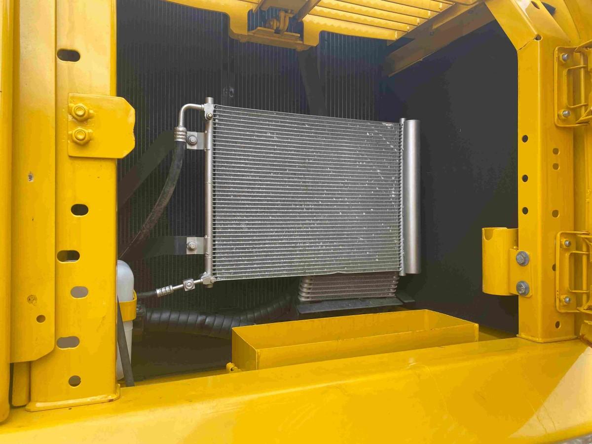 Used Komatsu PC210LC-8M0 Crawler Excavator for Sale - 图片 11