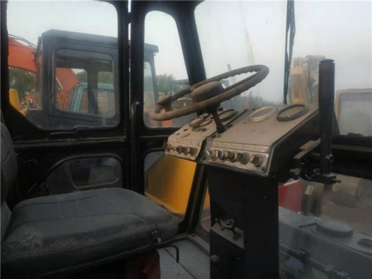 Used Dynapac CC211 Road Roller for Sale - 图片 8