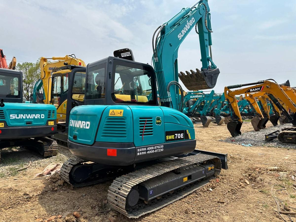 Used Sunward SWE70E Crawler Excavator for Sale