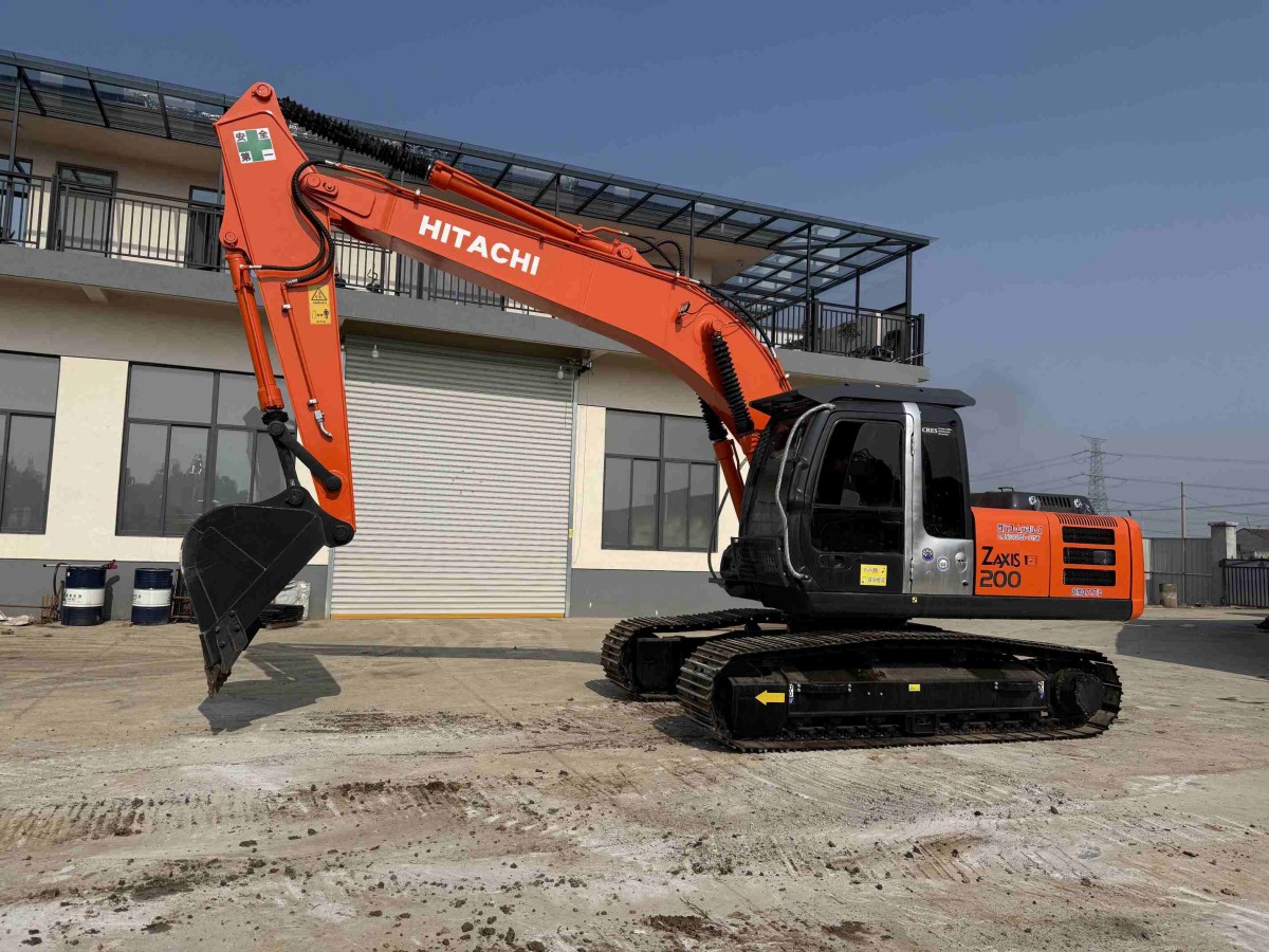 Used Hitachi ZX200-3 Crawler Excavator for Sale - 图片 3
