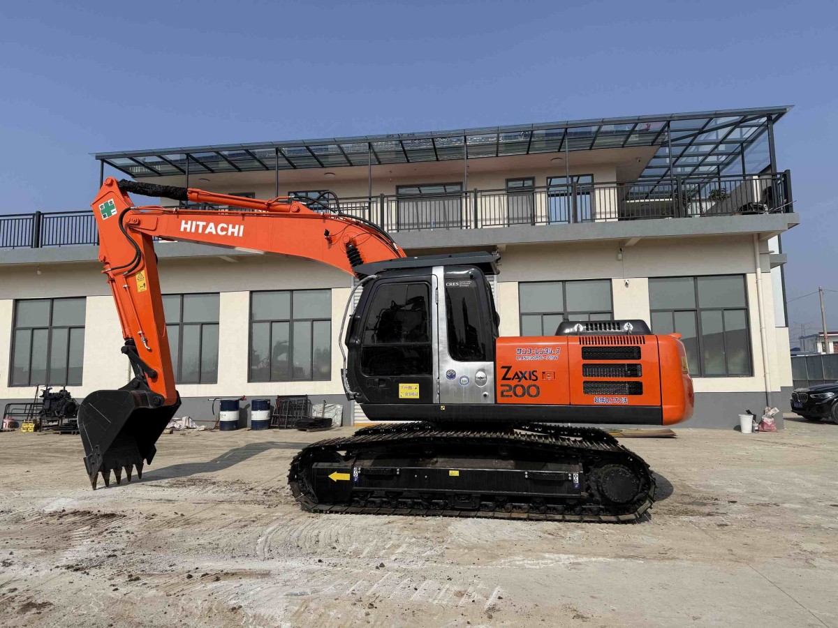 Used Hitachi ZX200-3 Crawler Excavator for Sale - 图片 2