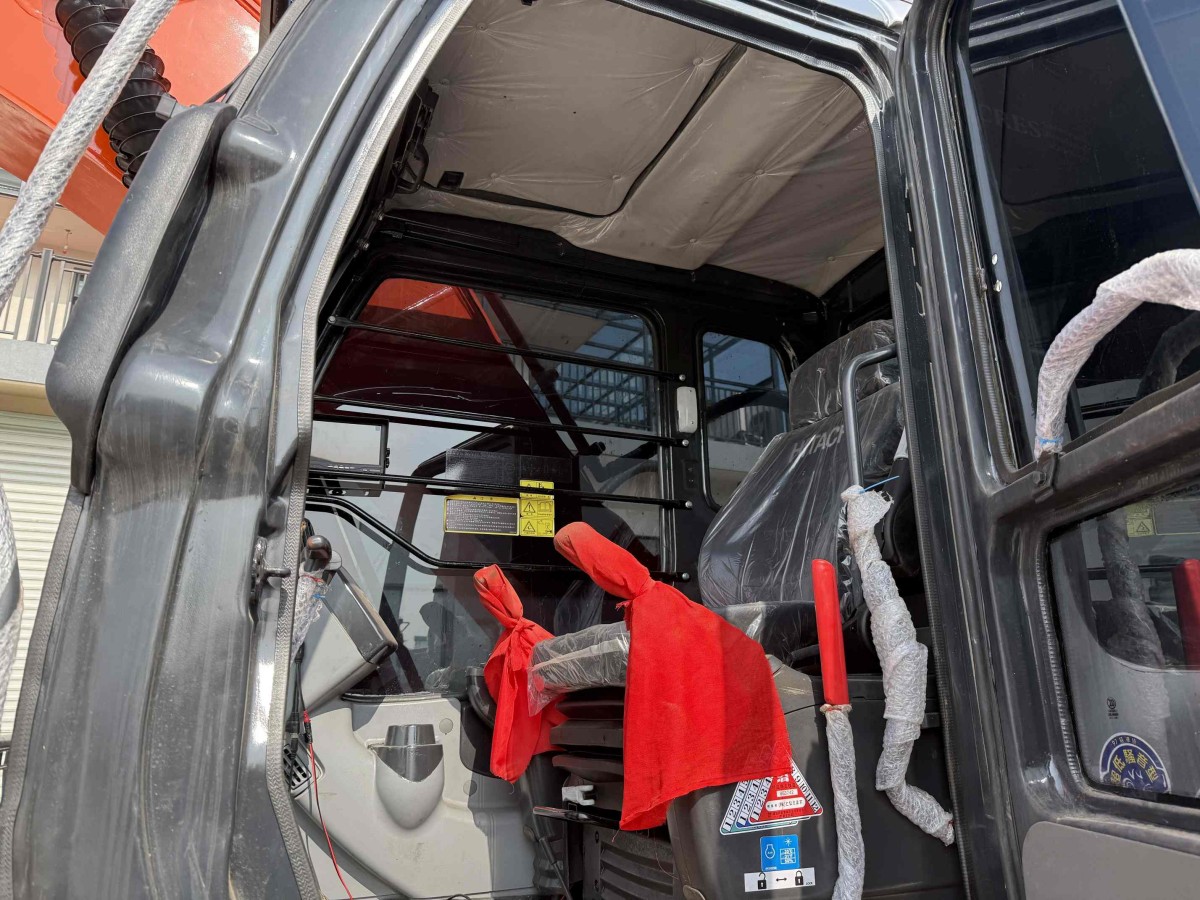 Used Hitachi ZX200-3 Crawler Excavator for Sale - 图片 10