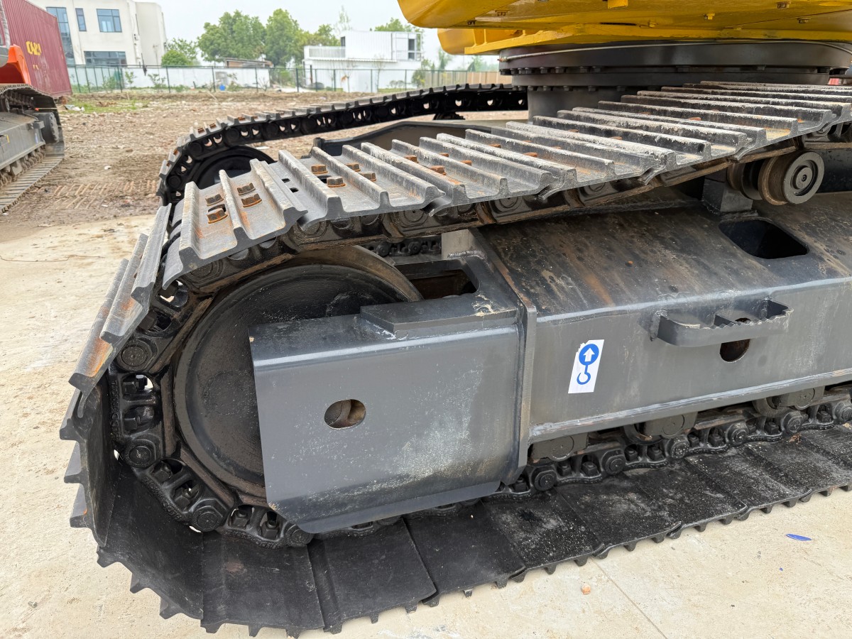 Used Komatsu PC200-8 Crawler Excavator for Sale - 图片 7