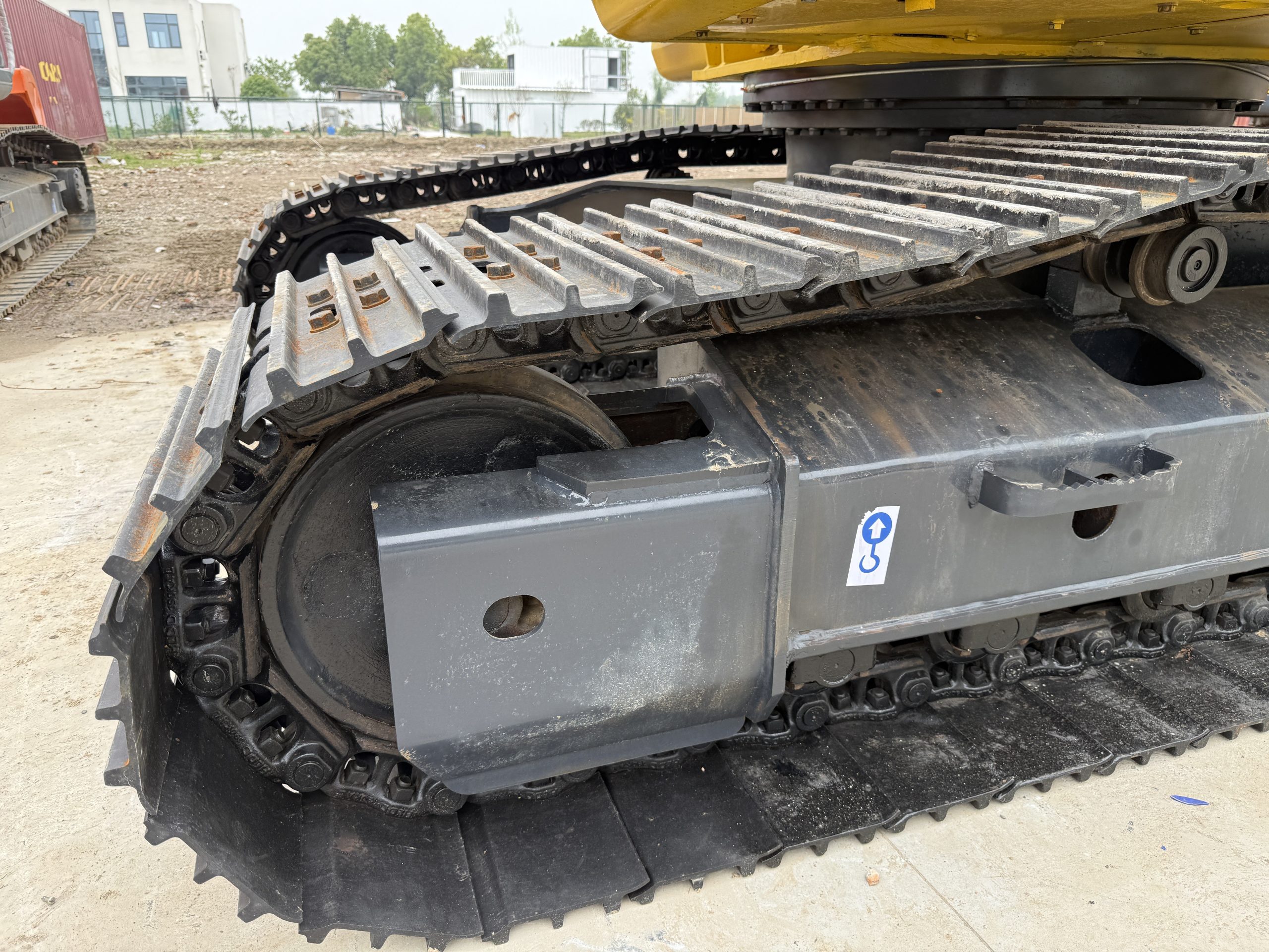 Used Komatsu PC200-8M0 excavator rear detail - YIHUI Machinery